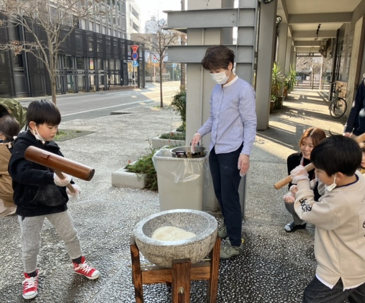毎年開催！年末恒例ほとめき餅つき
